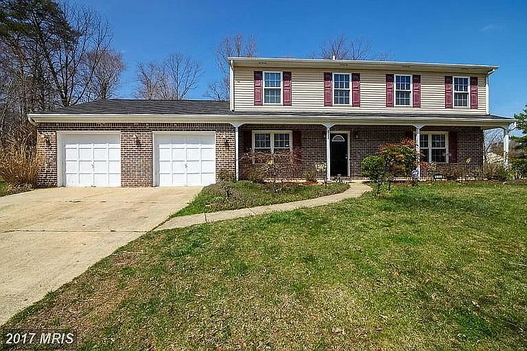 Front of house - 2 Car