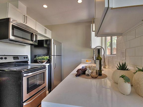 5th image of 7189 Galli Ct APT 4