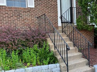 8395 Woodline Ct, Manassas, VA 20110