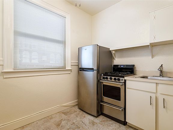 3rd image of 1703 Harvard Ave APT 10