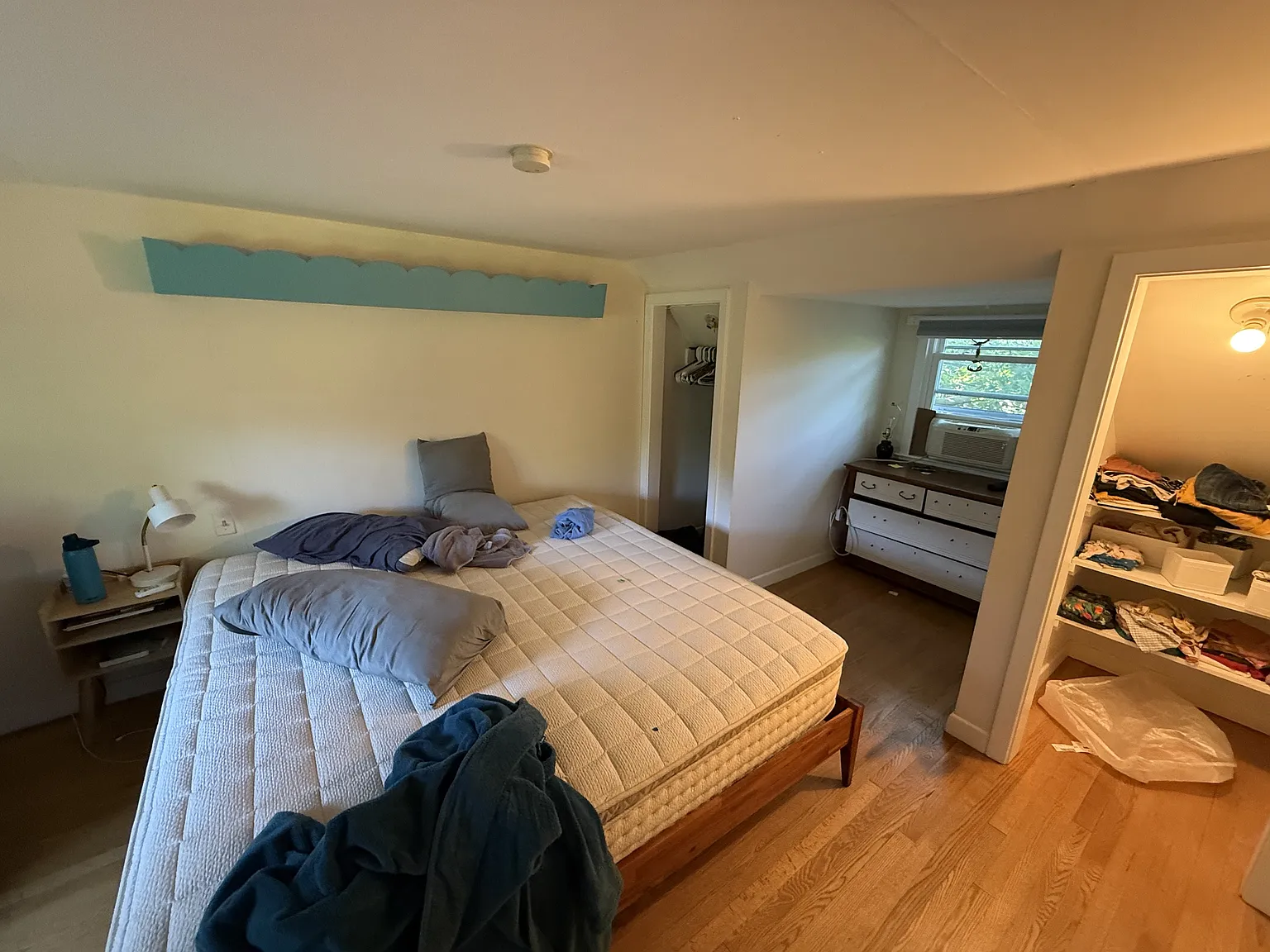 141 Pearsall Place - HSE — Photo 2