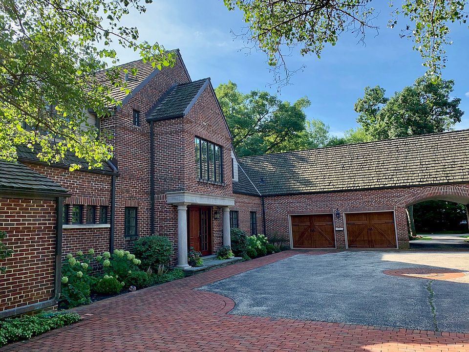1st image of 780 Barberry Ln