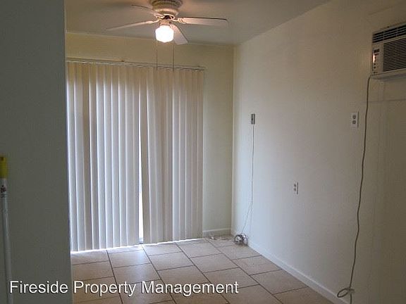 3rd image of 629 Laura Dr APT A