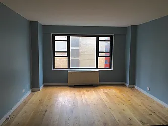 Rented by Manhattan Apartment Organization