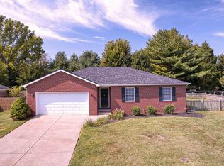 10755 Brookside Dr, Newburgh, IN 47630