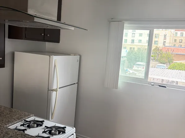 157 N Allen Ave #5, Pasadena, CA 91106