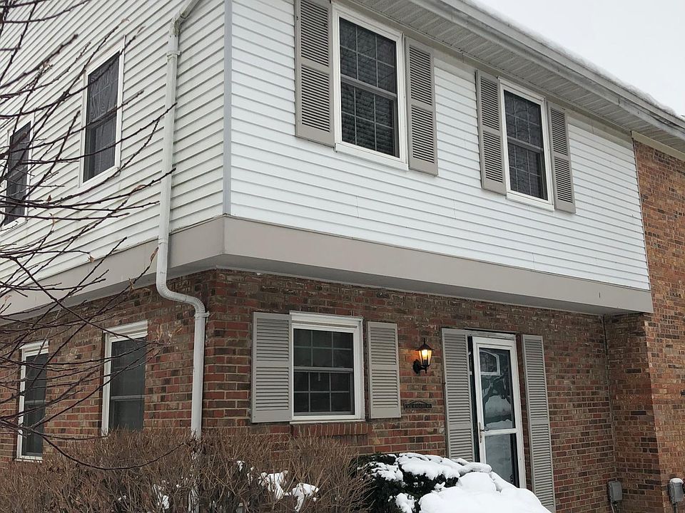 1st image of 7474 Kingsgate Way Unit 15