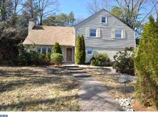 101 W Riding Rd, Cherry Hill, NJ 08003