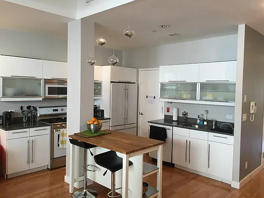 Rented by Brooklyn Bridge | media 2