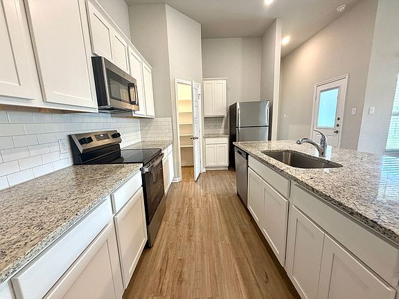 3rd image of 153 Nespral Dr