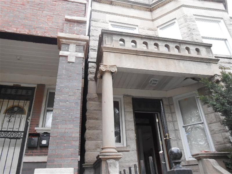 2nd image of 4331 W Wilcox St
