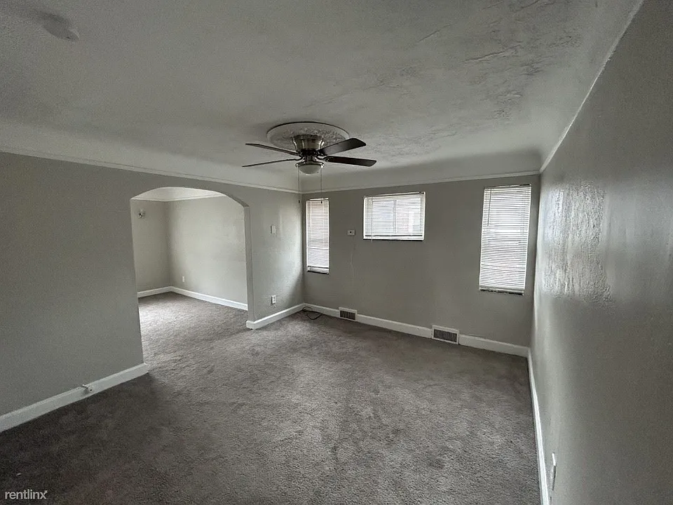 living room marketing pics