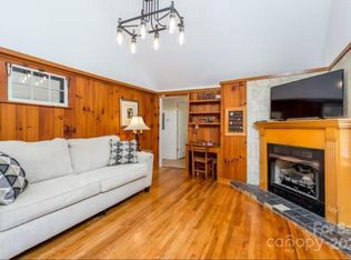 1150 W Blue Ridge Rd #101, Flat Rock, NC 28731