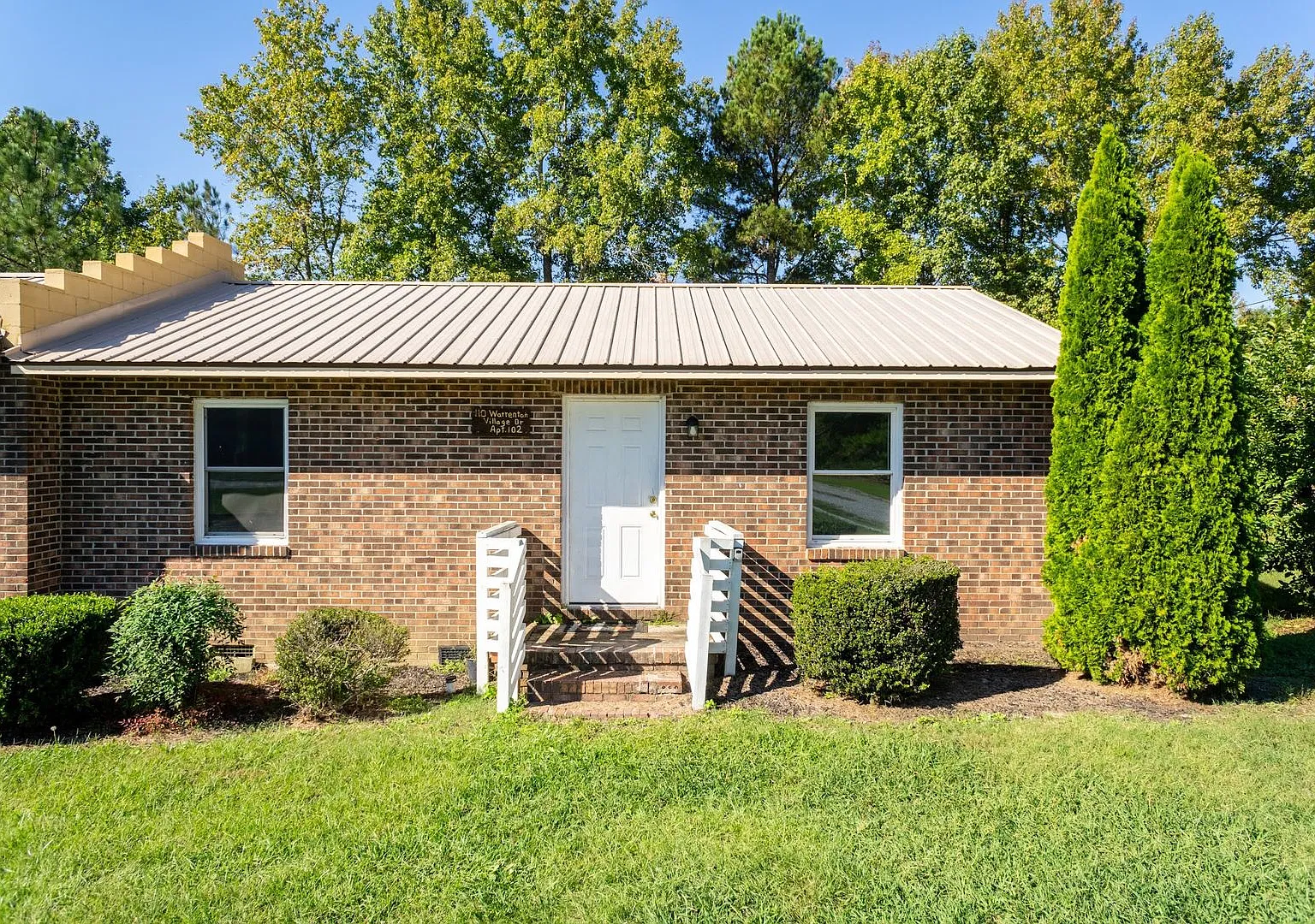 Two Bedroom Home! — Photo 1