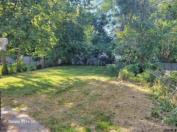 2nd image of 4523 Burdette St