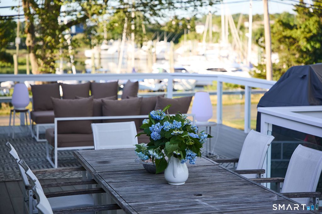 16 Harbor Road, Westport, CT - View 2
