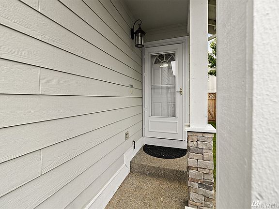 2nd image of 3332 S 301st Pl