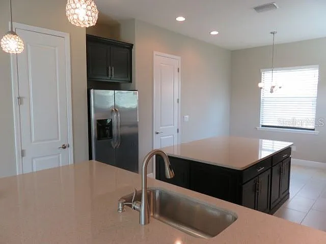 5827 Title Row Dr — Photo 3