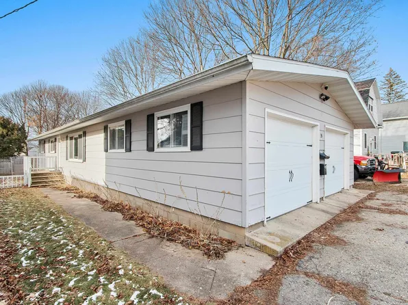 35 N 6th Ave, Sturgeon Bay, WI 54235