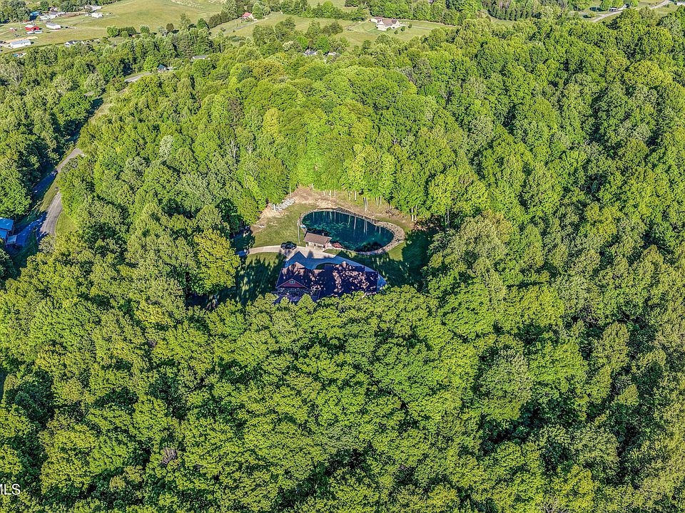 127th image of 167 Tailwater Rd