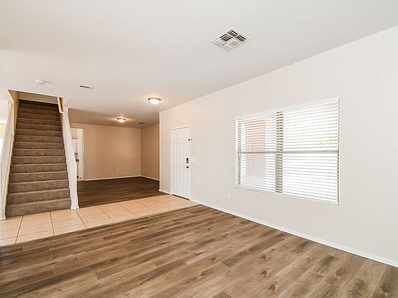 5th image of 11011 E Florian Ave
