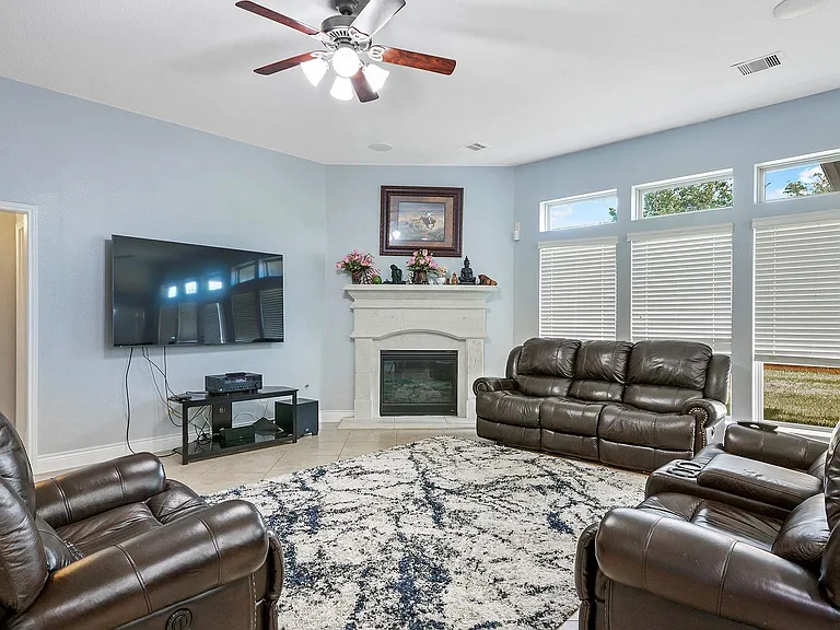 27815 Colonial Point Dr — Photo 17