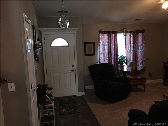 5th image of 1561 N Doe Valley Dr W