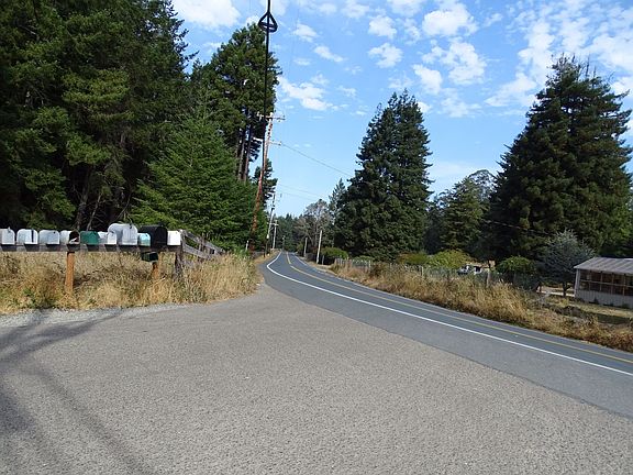 4th image of 30781 Baxman Ln