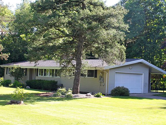 3rd image of 9033 Richland Woods Dr