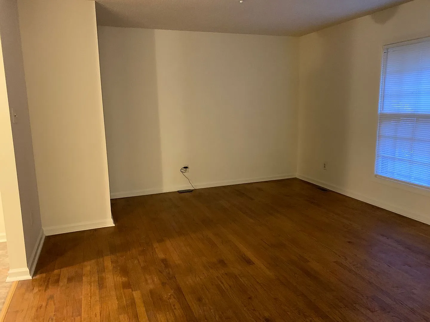 562 Granite - Available Now! - 3 bedroom Single Family home - 1.5 baths — Photo 4