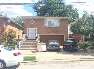 19660 45th Rd, Flushing, NY 11358