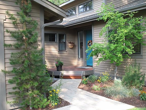 3rd image of 60508 Elkai Woods Dr