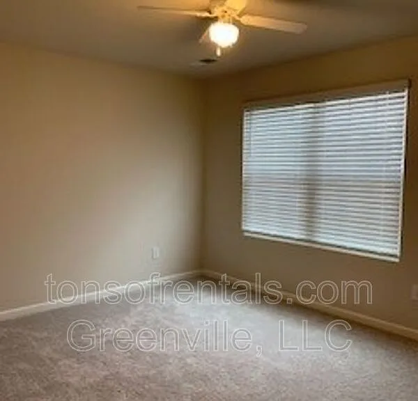 413 Mopar Ln — Photo 8