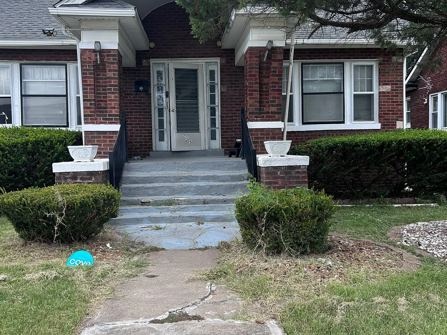3 bed, 1200 sqft, $995 — Photo 2