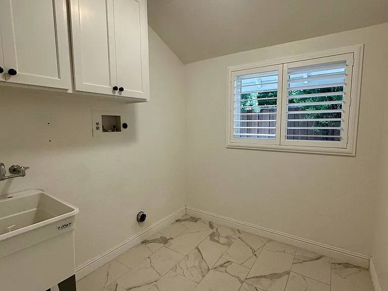 322 Castle Rock Rd — Photo 15