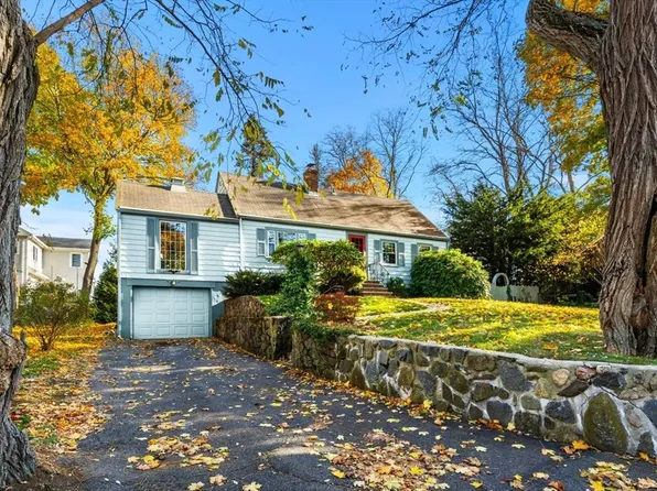 279 W Shore Dr, Marblehead, MA 01945