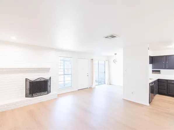 7918 Grow Ln, Houston, TX 77040