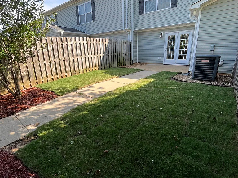 2108 Winding Oak Dr — Photo 17