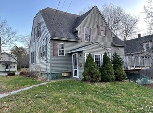 38 Lee Rd, Lincoln, ME 04457