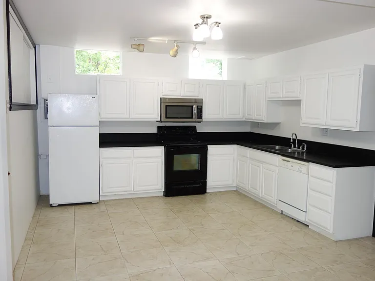 1745 S Birmingham Ave #A — Photo 8
