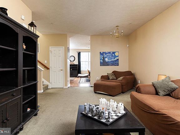 5th image of 600 Rustic Ct