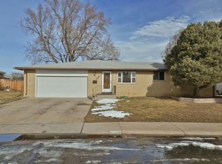 1880 Queens Dr, Longmont, CO 80501