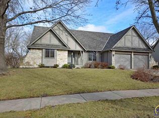 6142 SW 34th Ter, Topeka, KS 66614