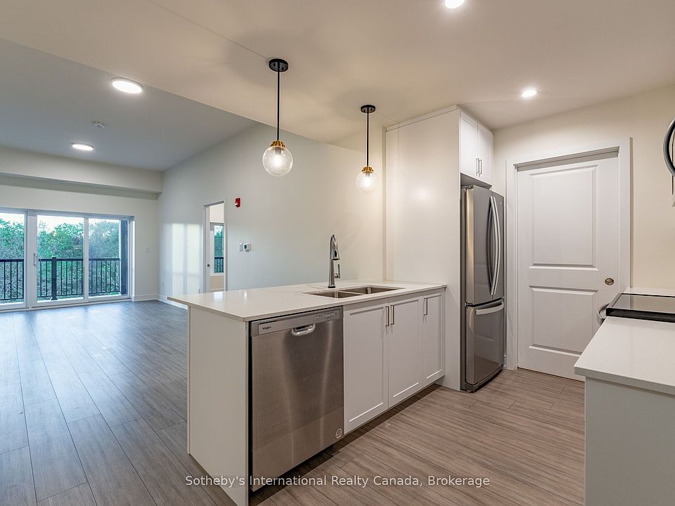 1st image of 121 Mary St #416