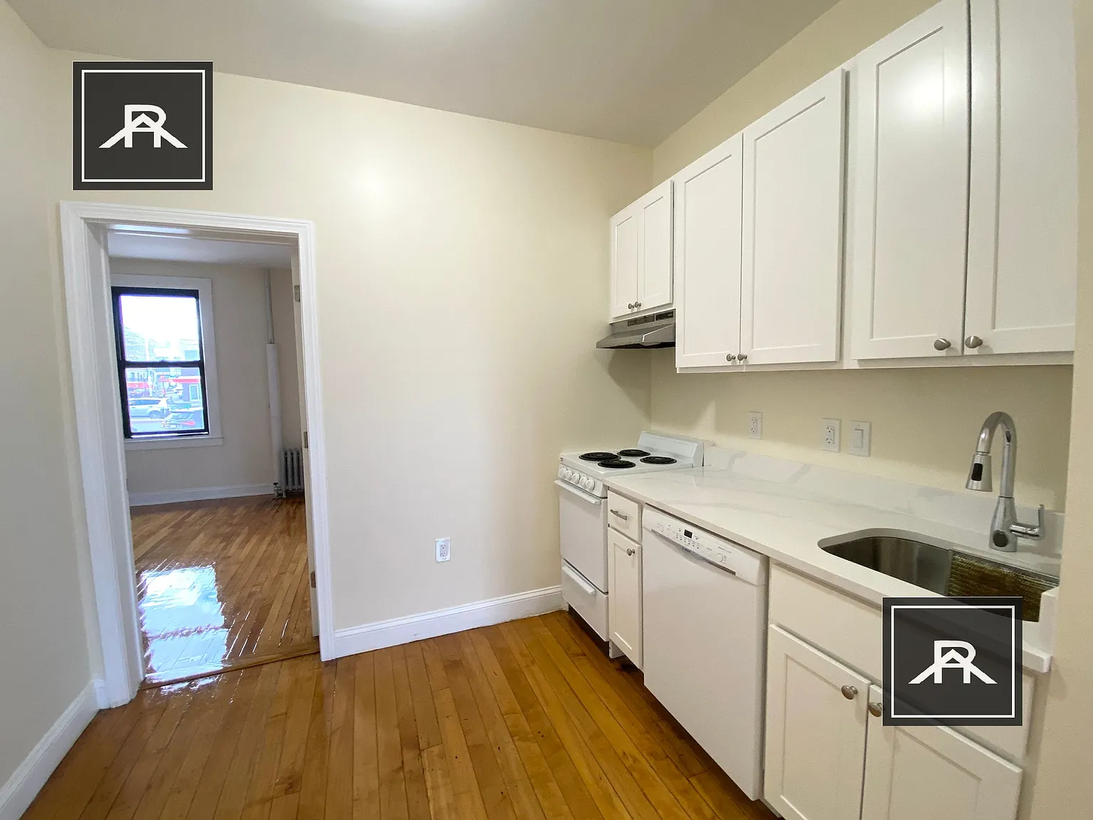 1 bed, 1.0 bath, 650 sqft, $2,100 — Photo 1