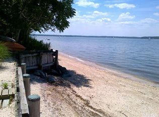 46 Westview Rd, Northport, NY 11768