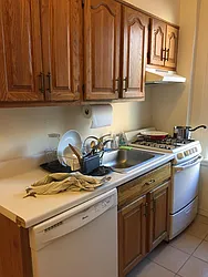 Rented by Salon Realty Corp