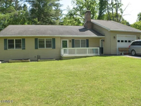 22 S 11th St, Mifflinburg, PA 17844