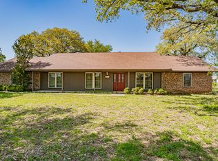 9000 Nix Rd, Tolar, TX 76476