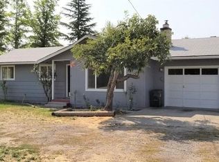 2887 Redwood Ave, Grants Pass, OR 97527